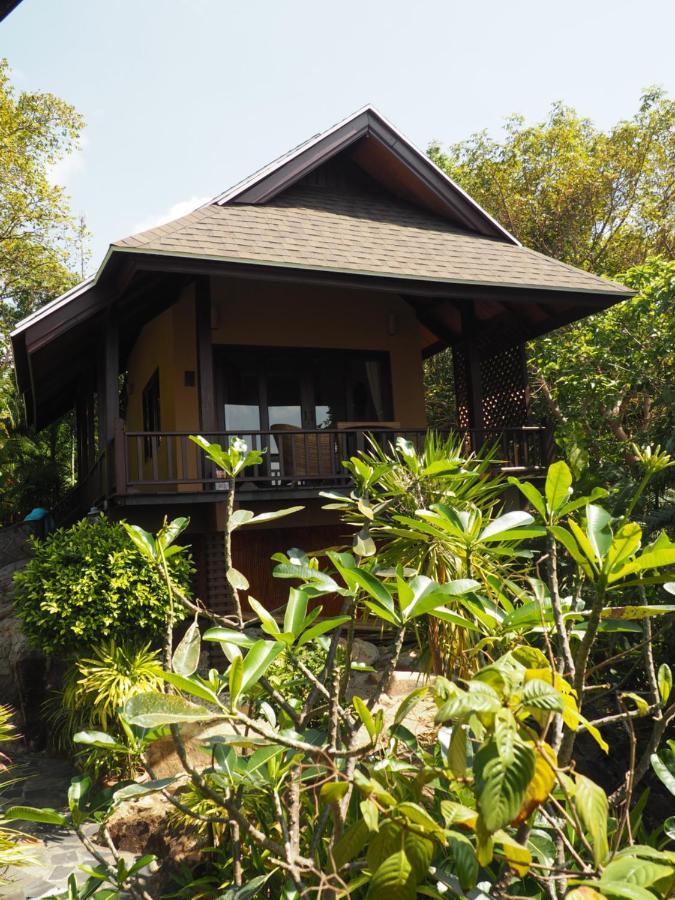 Beyond The Blue Horizon Boutique Bungalows Haad Chao Phao Exterior foto