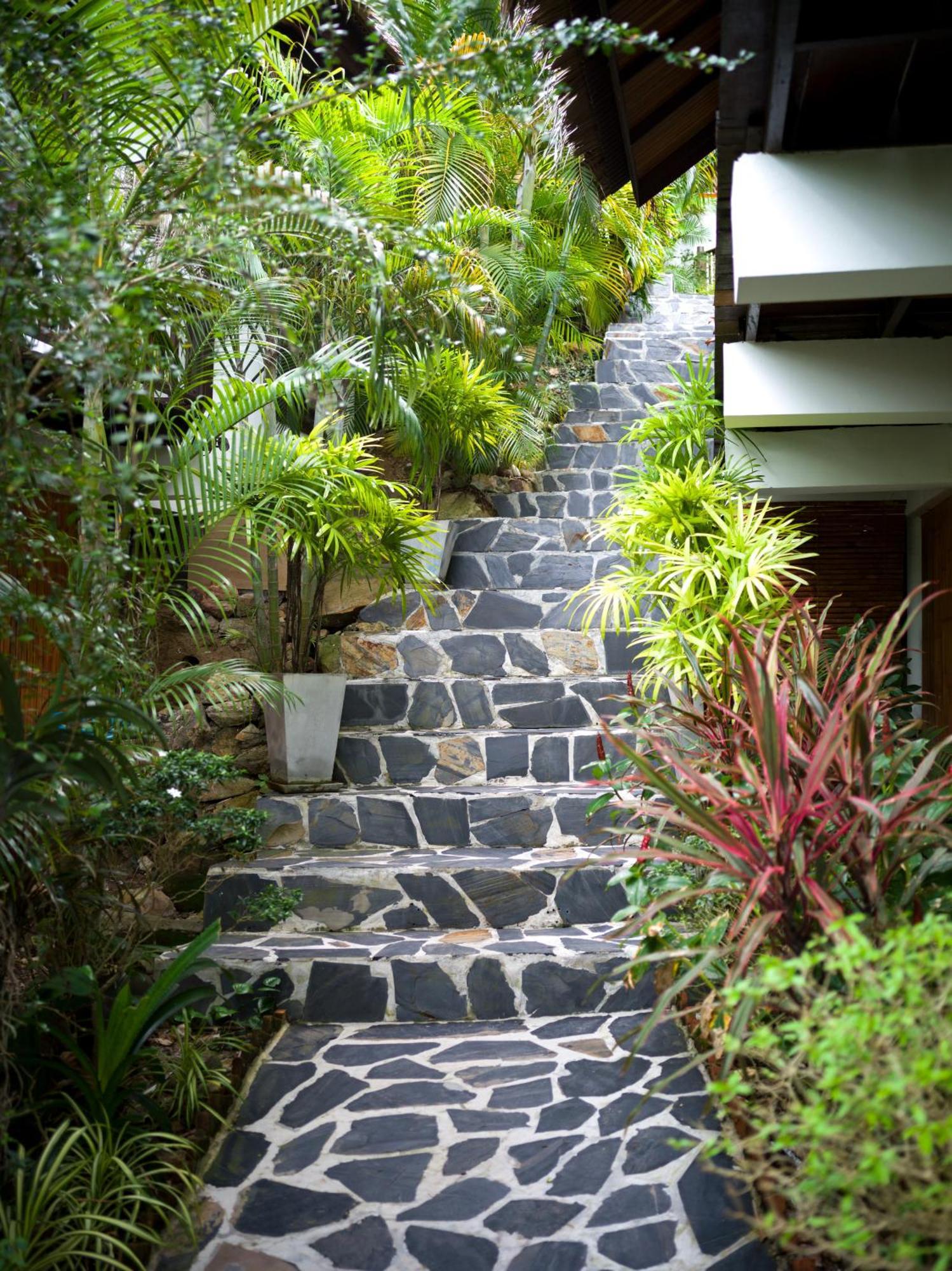 Beyond The Blue Horizon Boutique Bungalows Haad Chao Phao Exterior foto