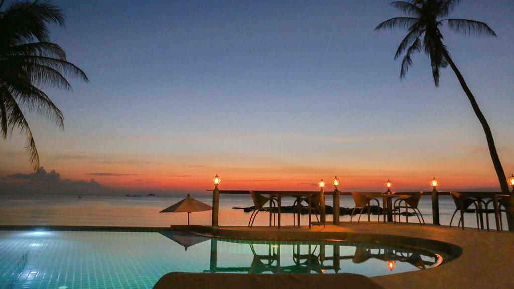 Beyond The Blue Horizon Boutique Bungalows Haad Chao Phao Exterior foto